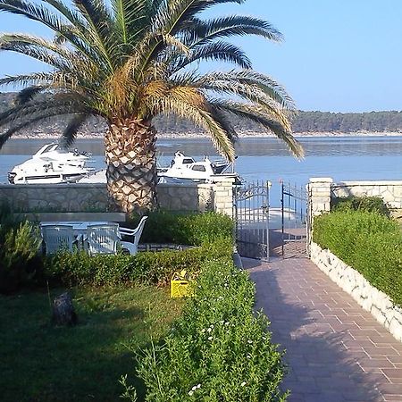 Apartments Nautica Barbat na Rabu Номер фото