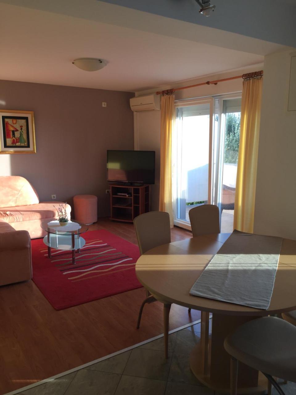 Apartments Nautica Barbat na Rabu Экстерьер фото
